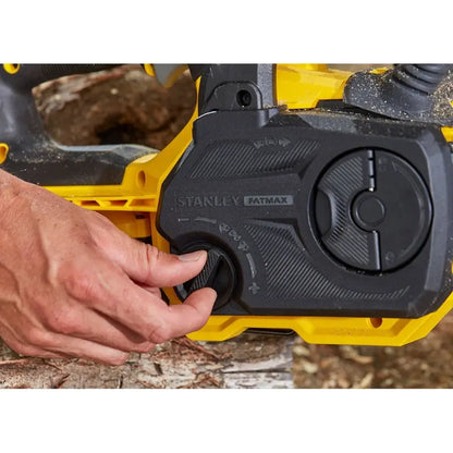 Stanley   Motosega a batteria 18V 30 cm, 1 batteria Li-Ion da 4,0 Ah, caricabatterie SFMCCS630M1-QW