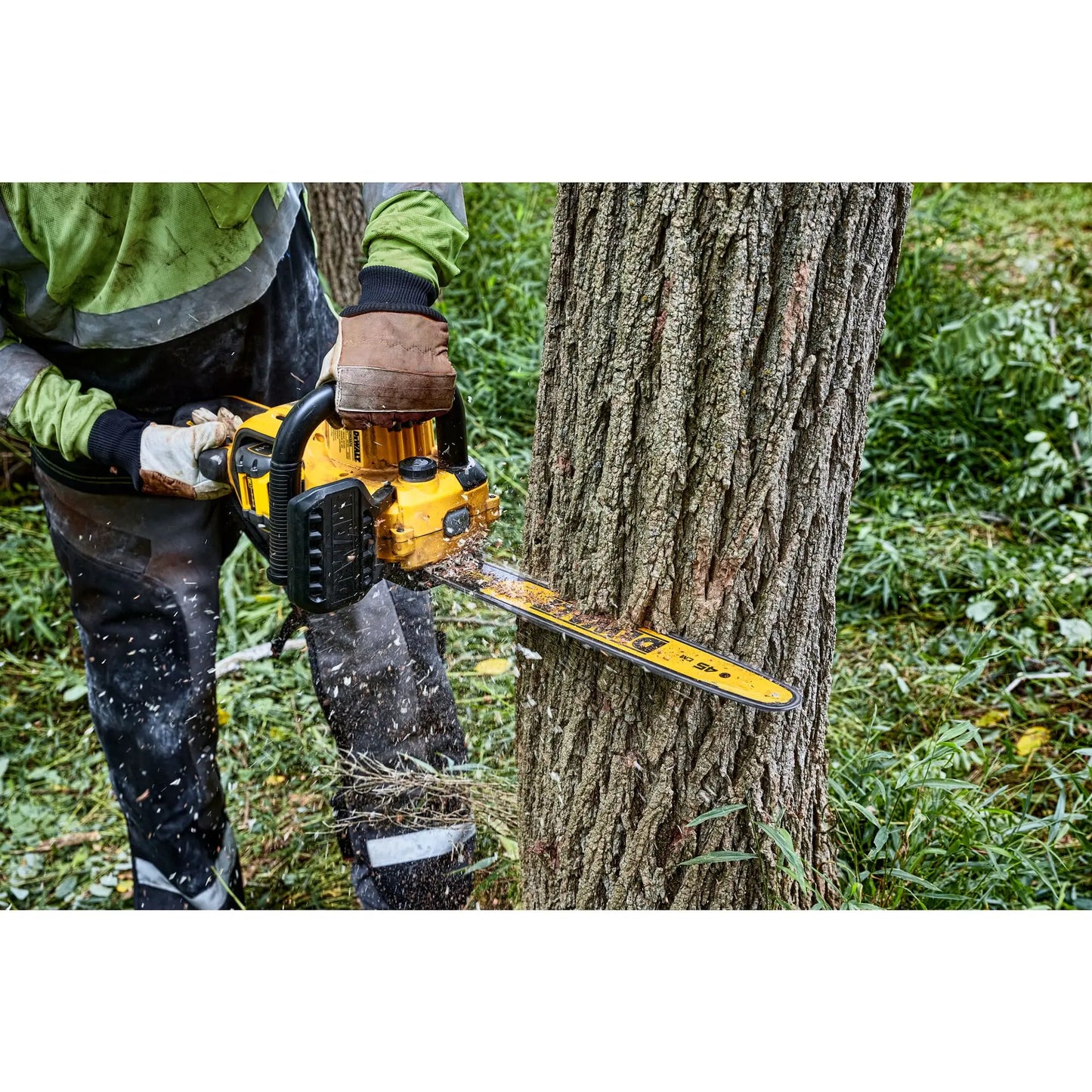 DeWALT  Motosega AKU 54V 45 cm, 1 x batteria 9,0 Ah FLEXVOLT DCMCS574X1
