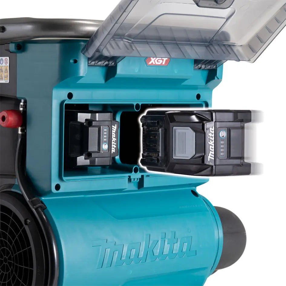 Makita  Pompa irroratrice a batteria 40V 15 l, senza batteria e caricabatterie PM001GZ01