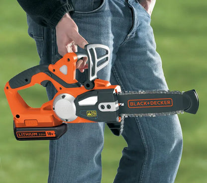 BLACK+DECKER  Elettrosega a batteria 18V 20 cm, 1x batteria 2,0 Ah Li-ion, caricabatterie GKC1820L20-QW