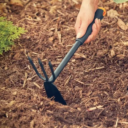 FISKARS Attrezzi da giardino - Zappetta a due punte 1027030